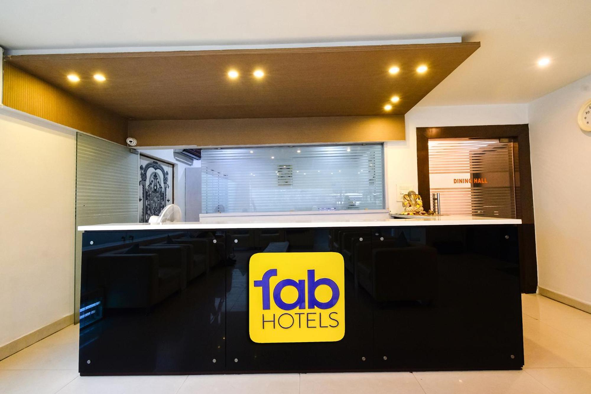 Fabhotel Aditya Homes - Nr Isb, Gachibowli Haiderabad Buitenkant foto