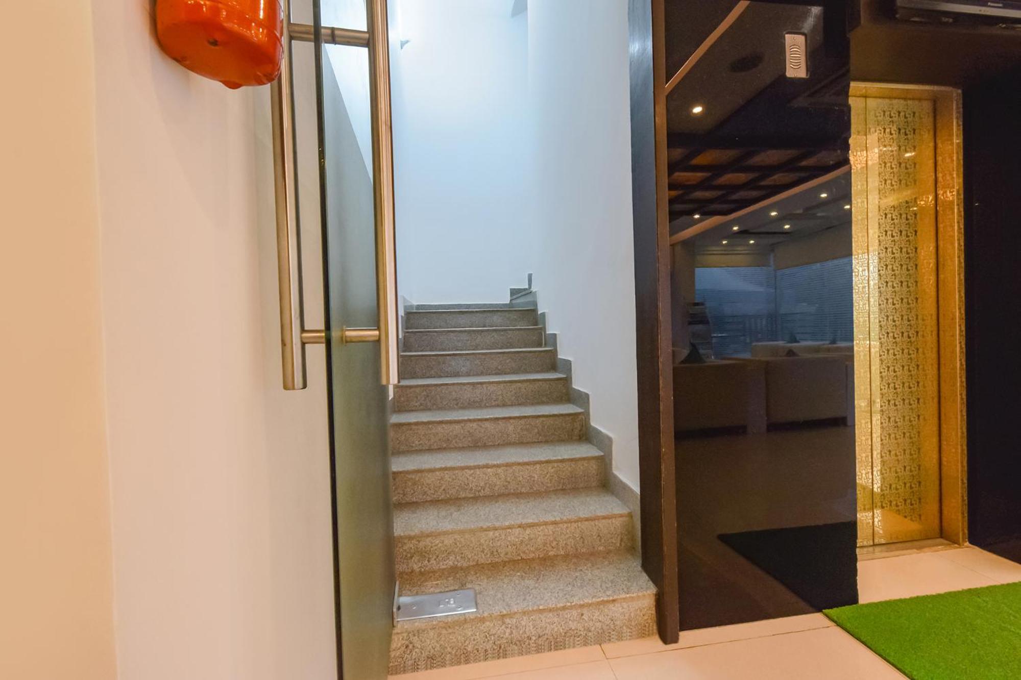 Fabhotel Aditya Homes - Nr Isb, Gachibowli Haiderabad Buitenkant foto