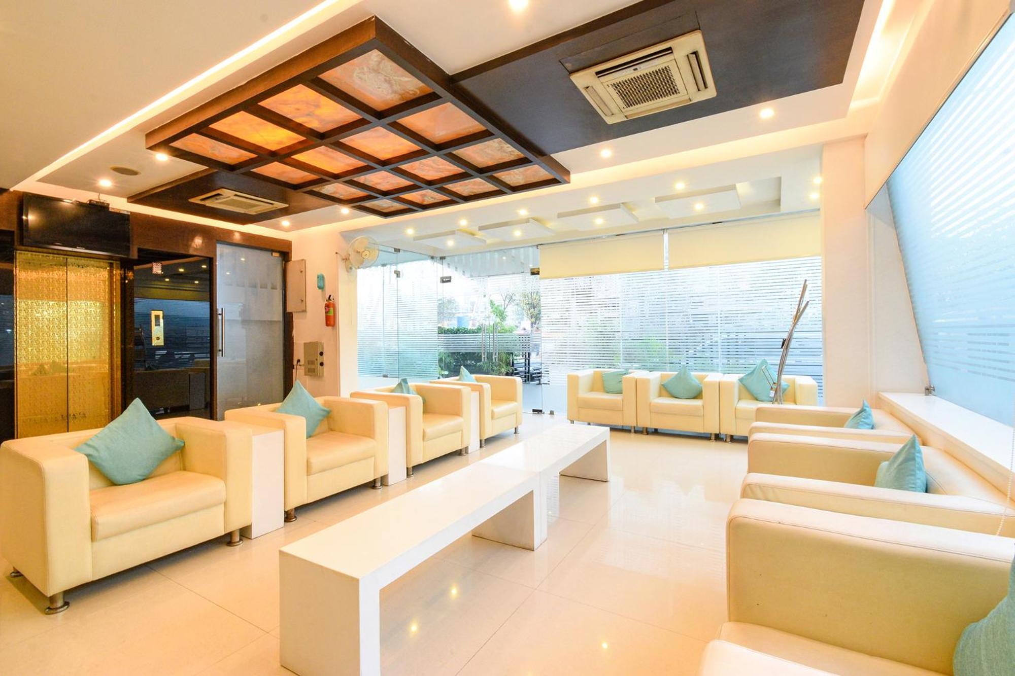 Fabhotel Aditya Homes - Nr Isb, Gachibowli Haiderabad Buitenkant foto